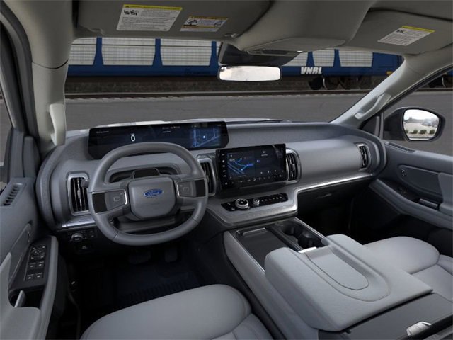 New 2026 Ford Expedition Max Active image 9