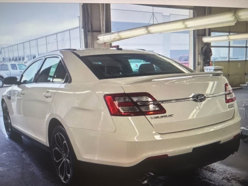 Used 2016 Ford Taurus SHO w/ Equipment Group 401A AWD/4WD image 2