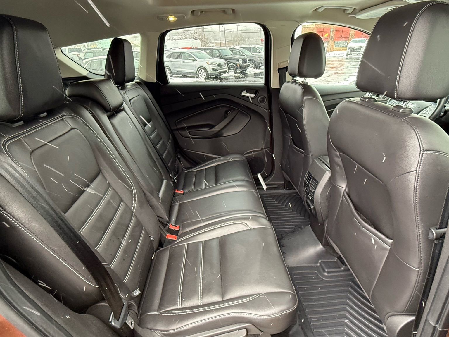 Used 2017 Ford Escape Titanium image 14