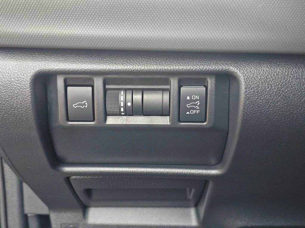 Used 2025 Subaru Forester Sport image 24