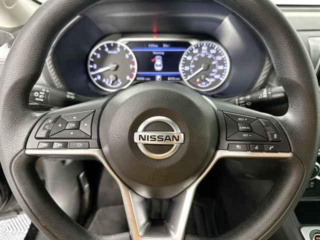 Used 2023 Nissan Sentra SV FWD image 18