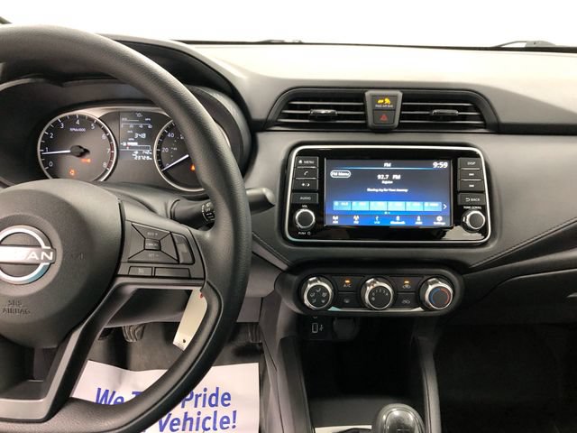 Used 2024 Nissan Versa S FWD image 19