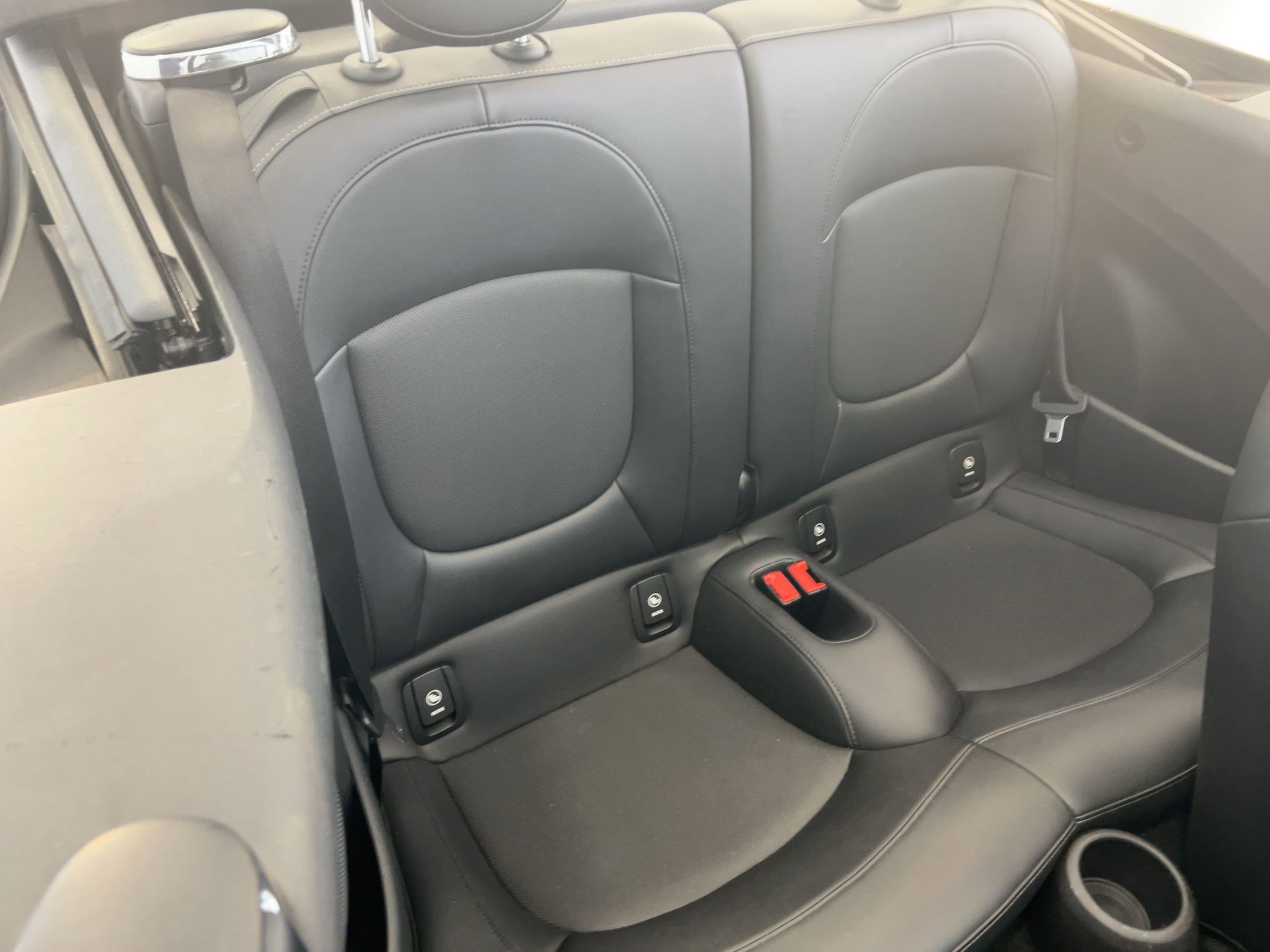 Used 2022 MINI Cooper Convertible image 28