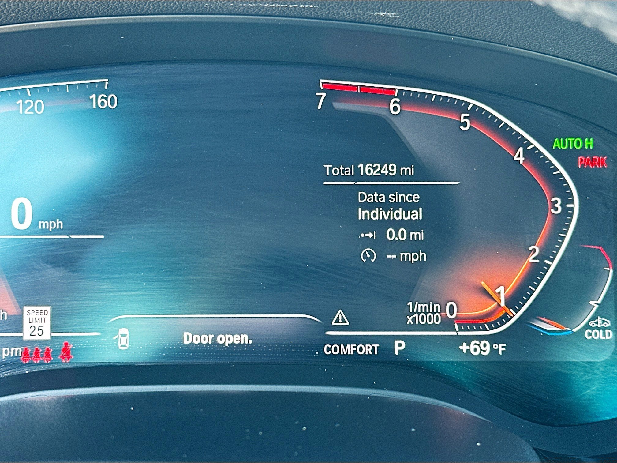 Used 2022 BMW 530i w/ Convenience Package image 12