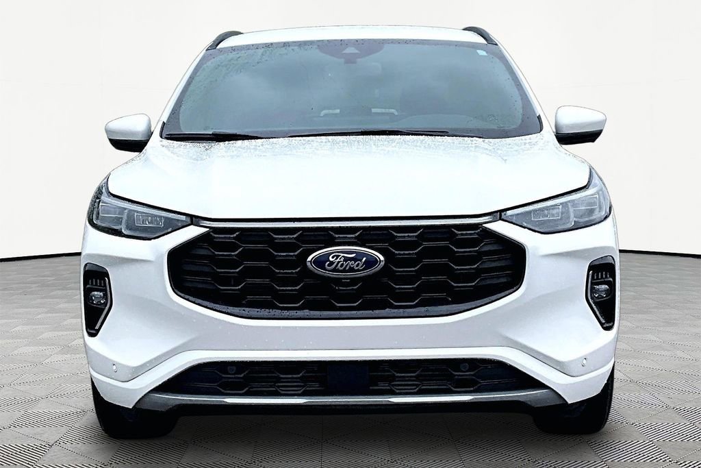 Used 2023 Ford Escape ST-Line Elite AWD/4WD image 3