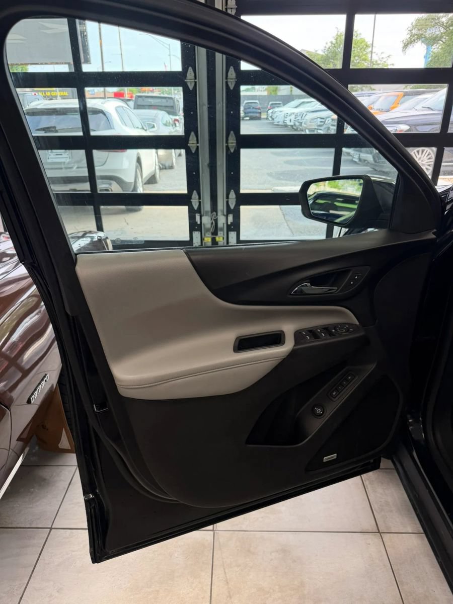 Used 2020 Chevrolet Equinox Premier FWD image 9