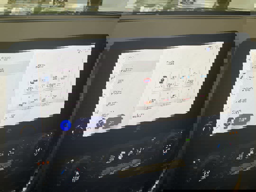 Used 2025 Toyota Grand Highlander AWD Hybrid image 19