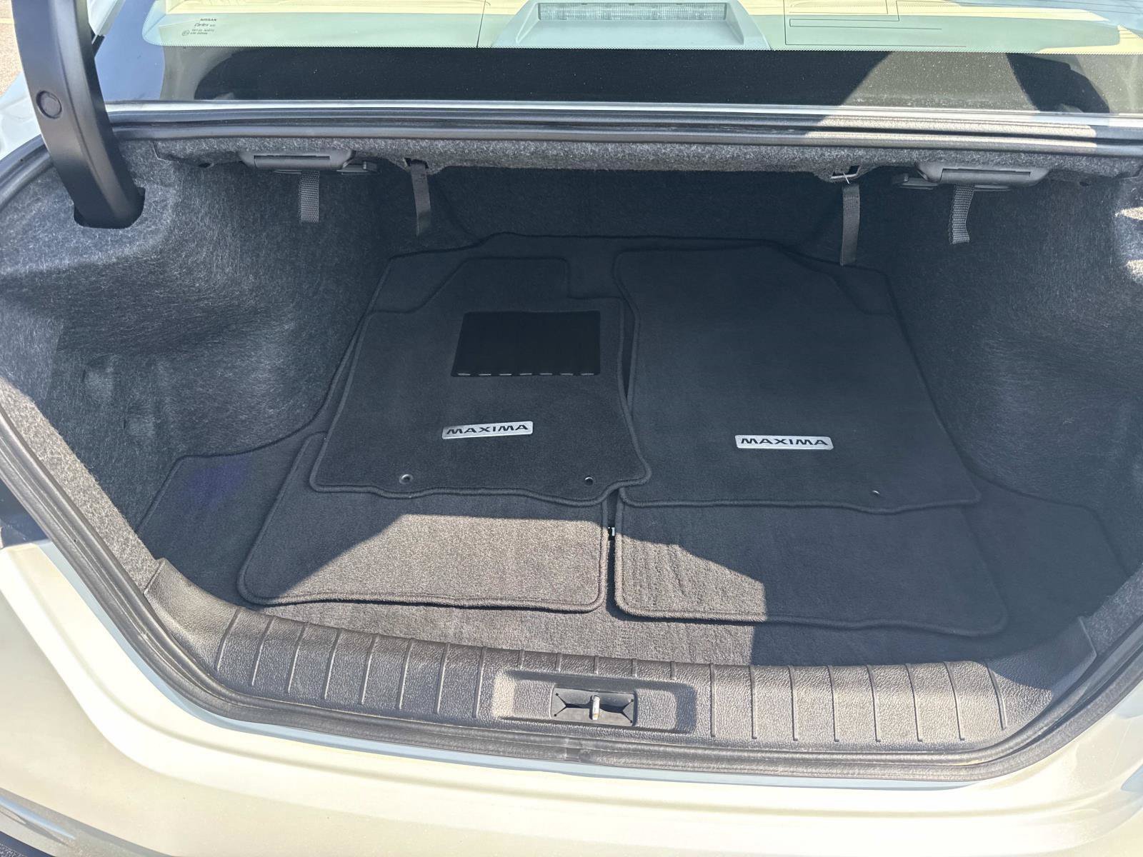 Used 2023 Nissan Maxima Platinum w/ Sport Mat Group FWD image 7