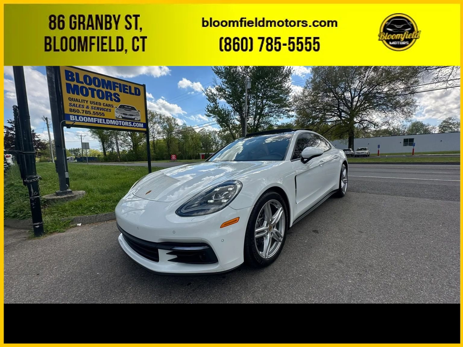 Used 2018 Porsche Panamera 4 AWD/4WD image 1