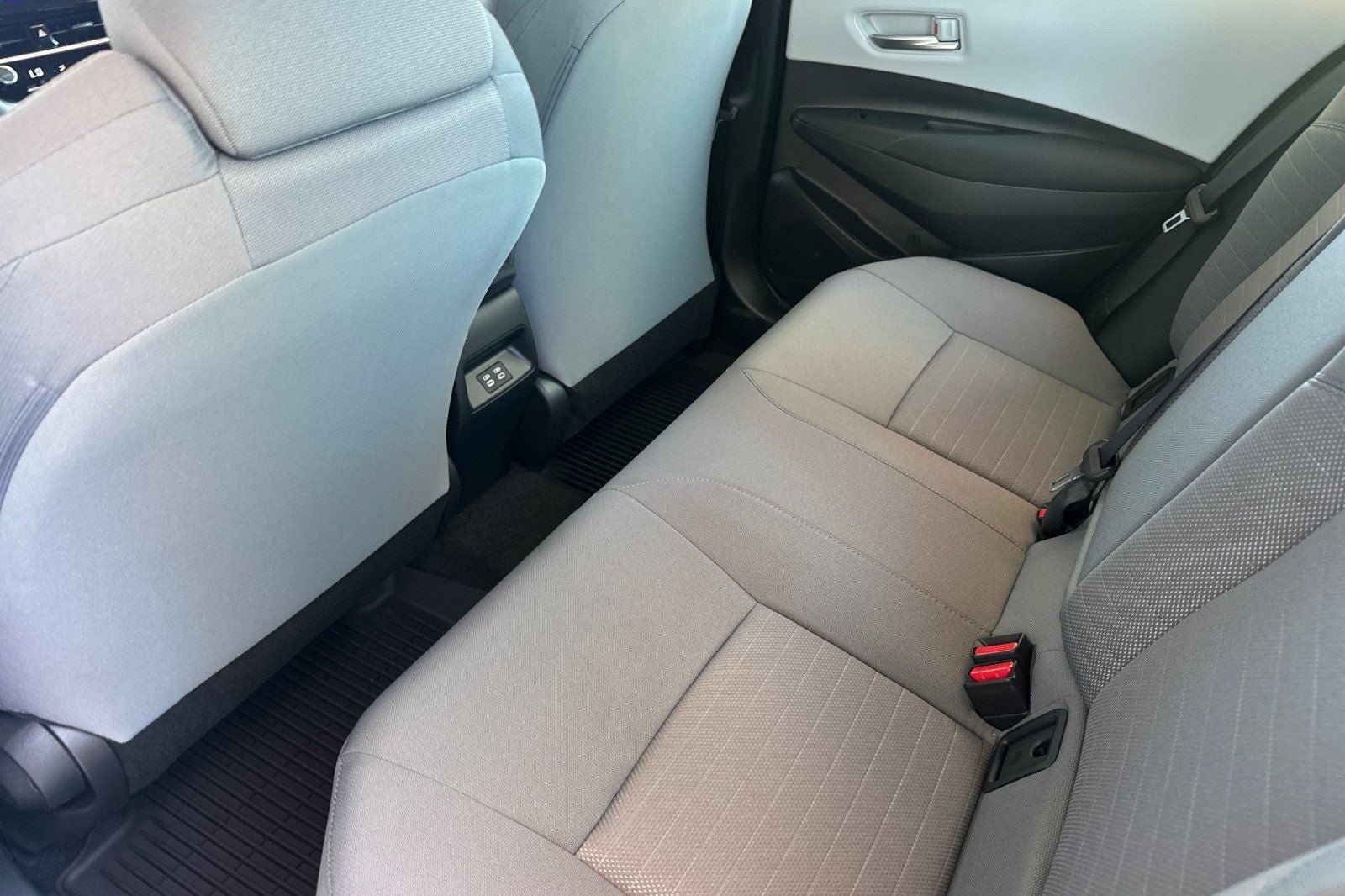 New 2026 Toyota Corolla SE FWD image 14