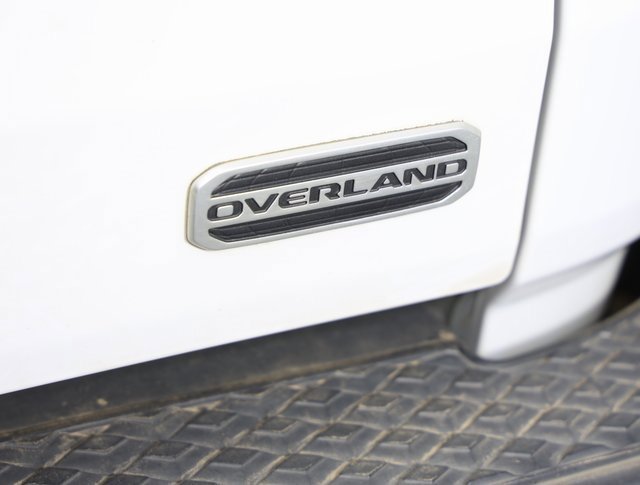 Used 2020 Jeep Gladiator Overland image 3