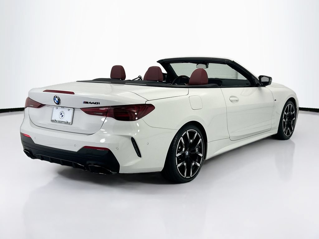 Certified 2026 BMW M440i Convertible w/ Premium Package RWD image 5