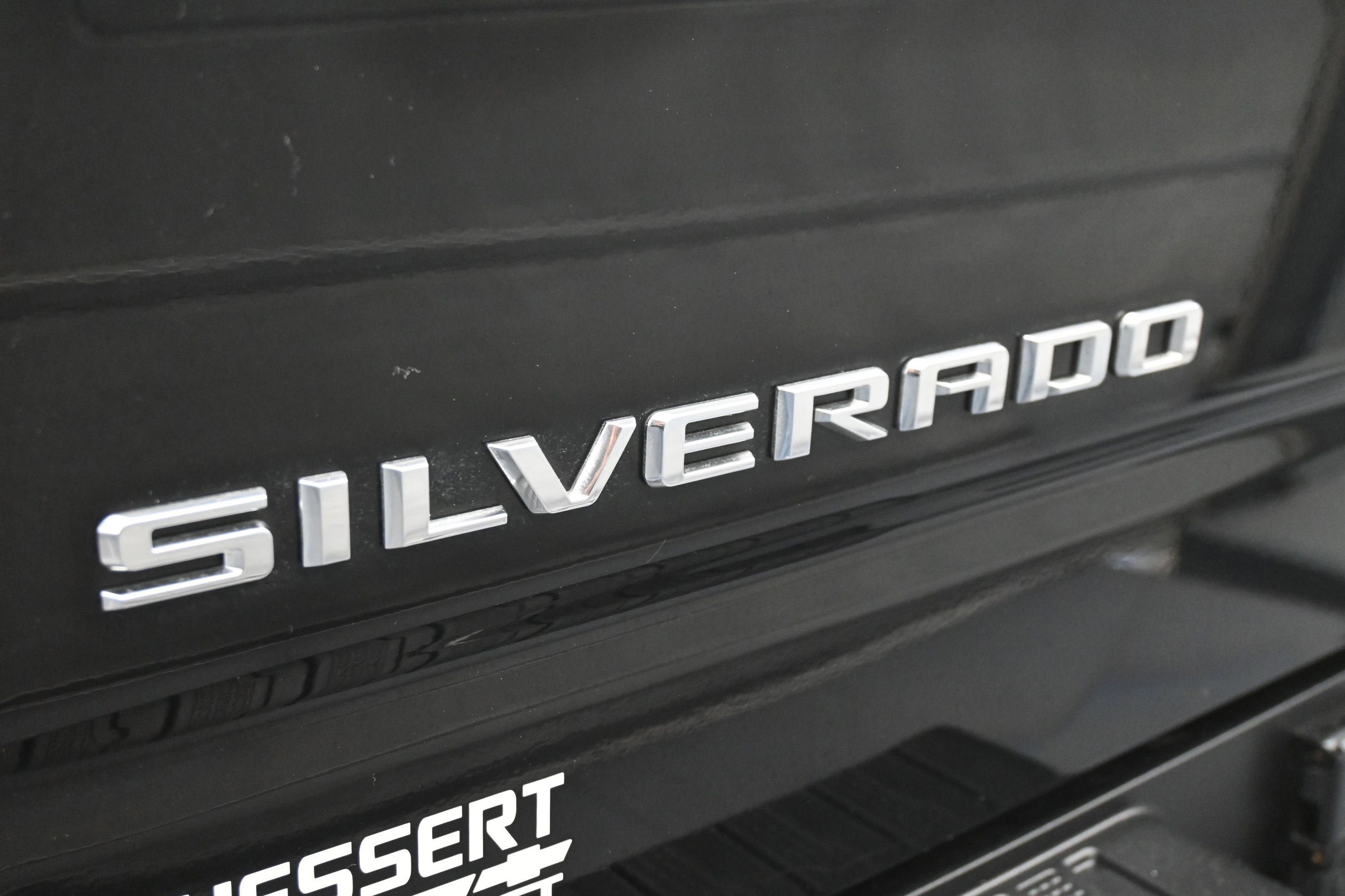 Certified 2023 Chevrolet Silverado 1500 LTZ w/ Technology Package AWD/4WD image 30