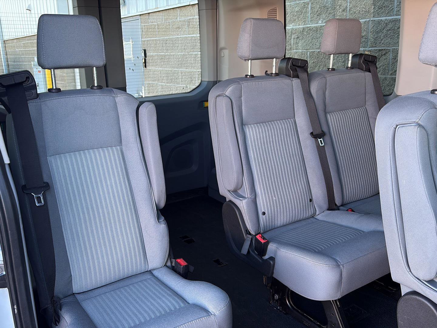 Used 2018 Ford Transit 150 XLT image 25