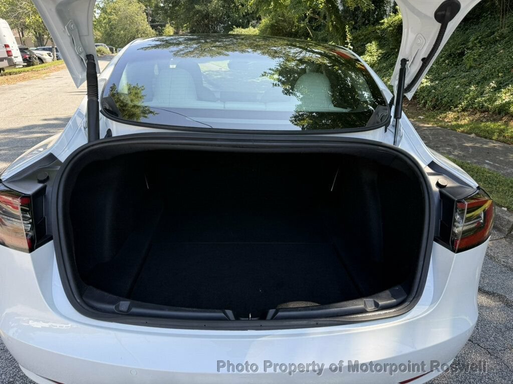 Used 2022 Tesla Model 3 Long Range AWD/4WD image 8