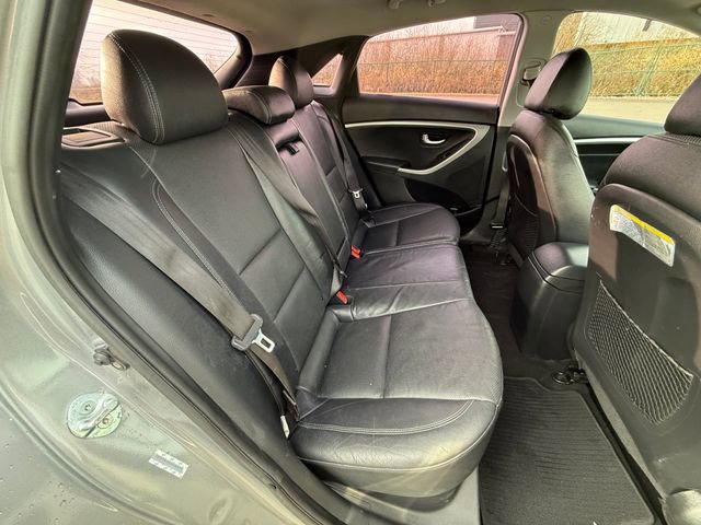 Used 2014 Hyundai Elantra GT w/ Option Group 03 image 14