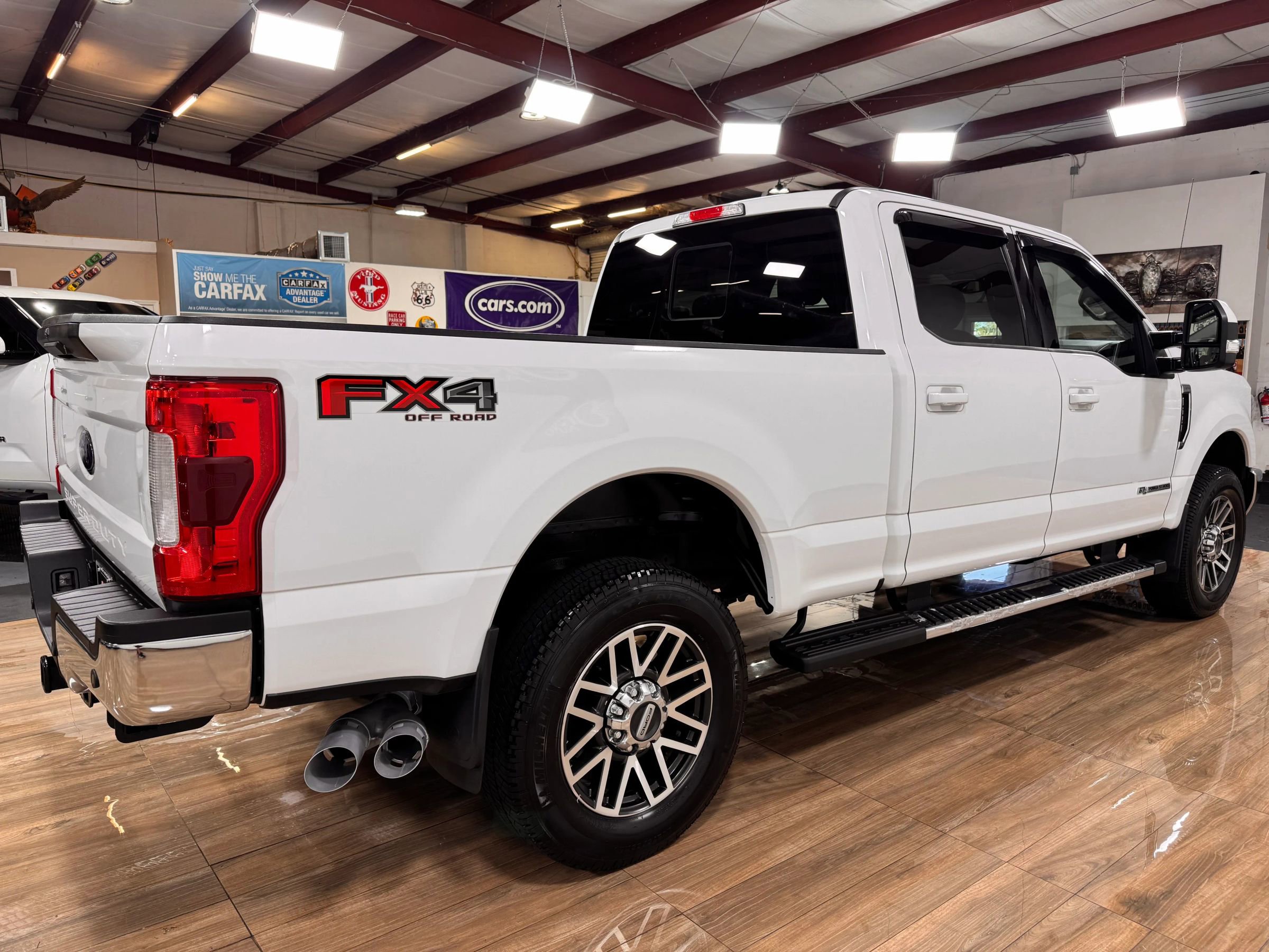 Used 2019 Ford F250 Lariat w/ Lariat Value Package AWD/4WD image 5