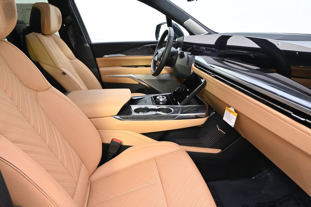 New 2025 Cadillac Escalade IQ Luxury 2 image 16