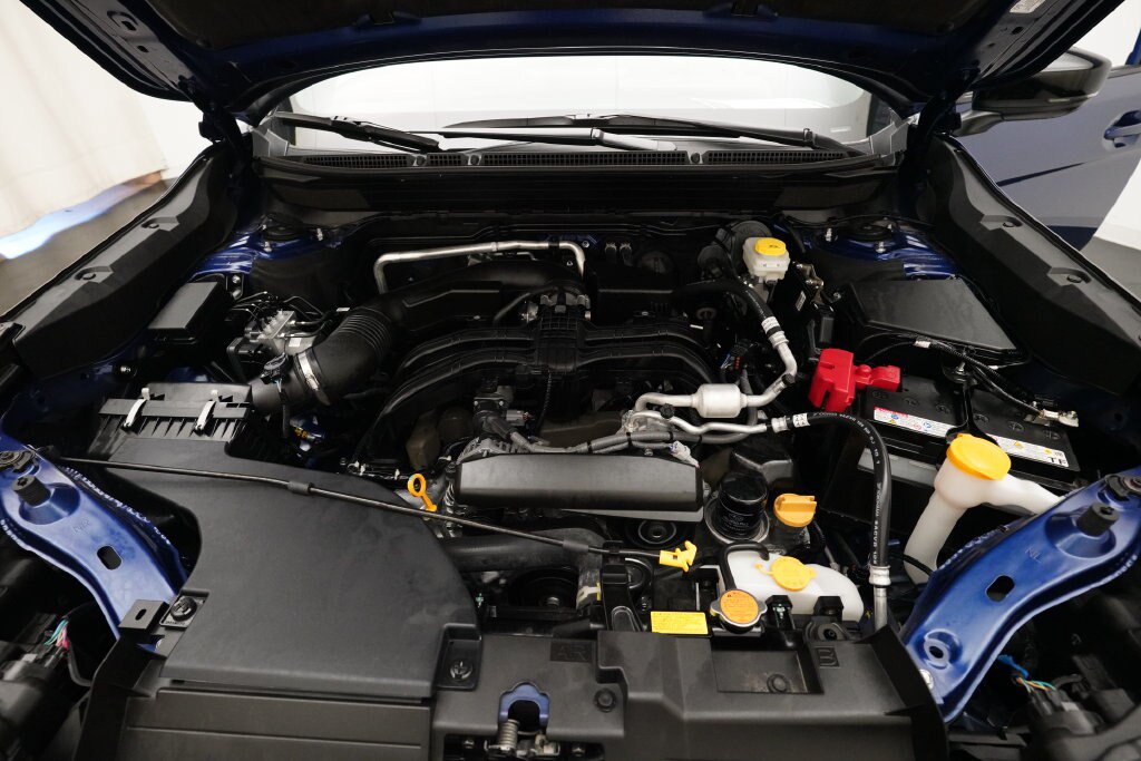 Certified 2026 Subaru Outback Limited AWD/4WD image 3