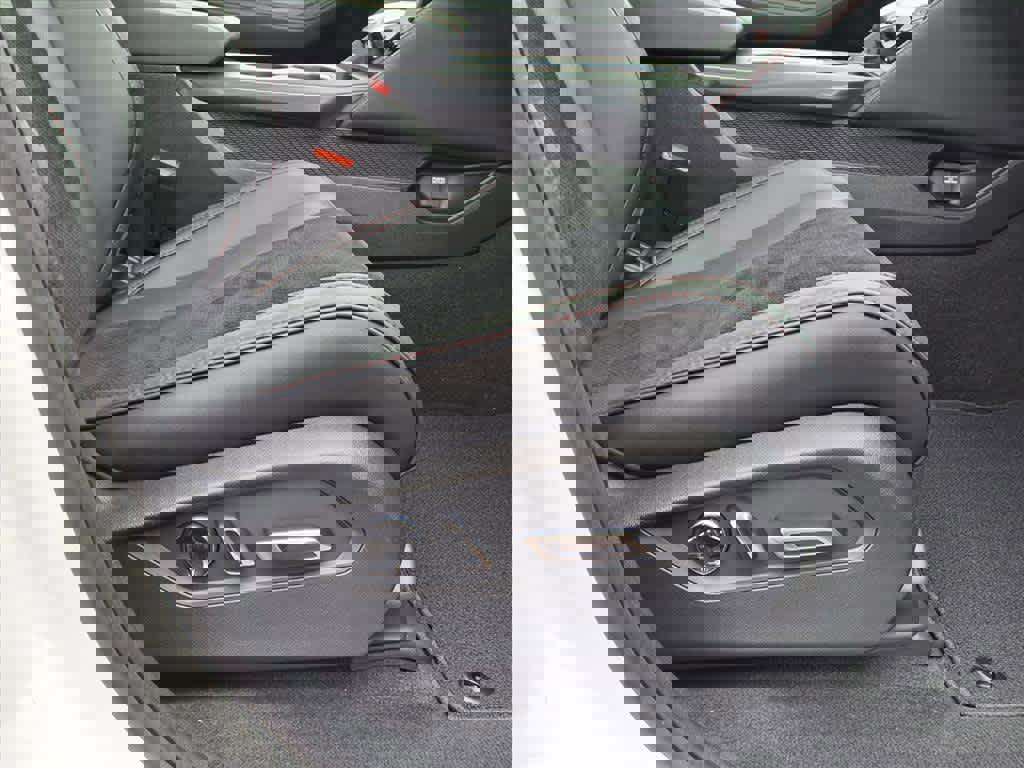 Certified 2026 Acura MDX A-Spec image 28