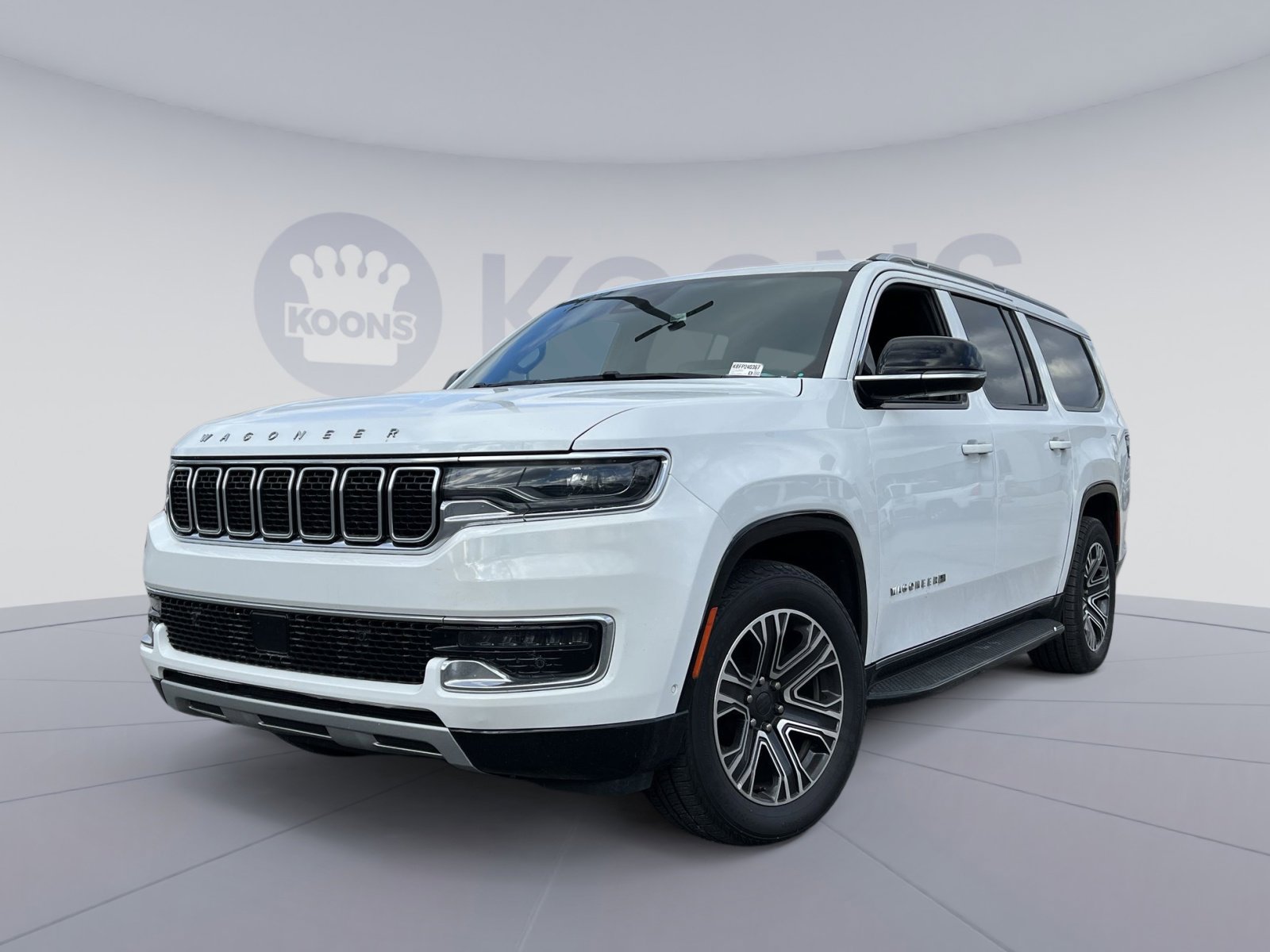 Used 2024 Jeep Wagoneer L Series II w/ Flexible Seating Group