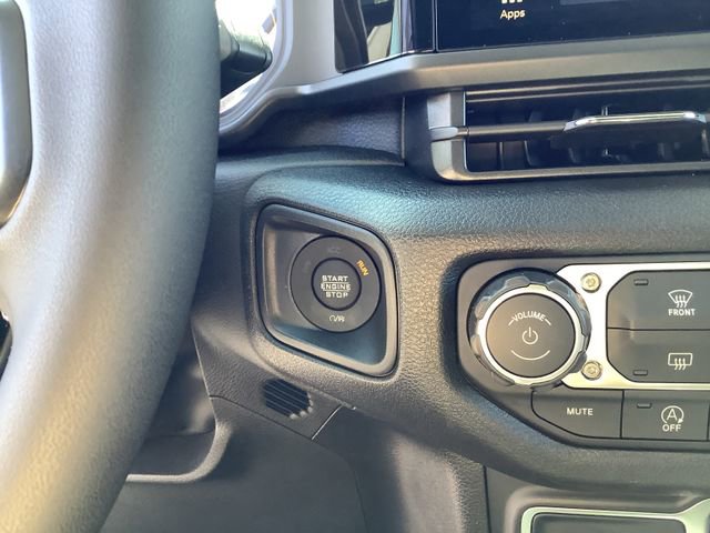 New 2026 Jeep Gladiator Sport AWD/4WD image 16