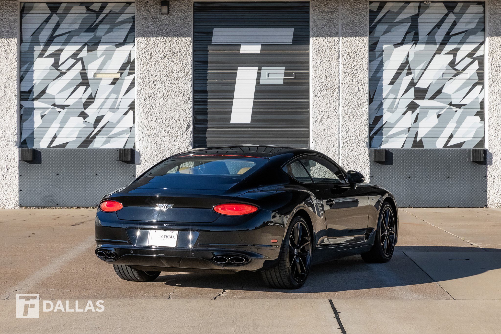 Used 2023 Bentley Continental GT V8 image 15