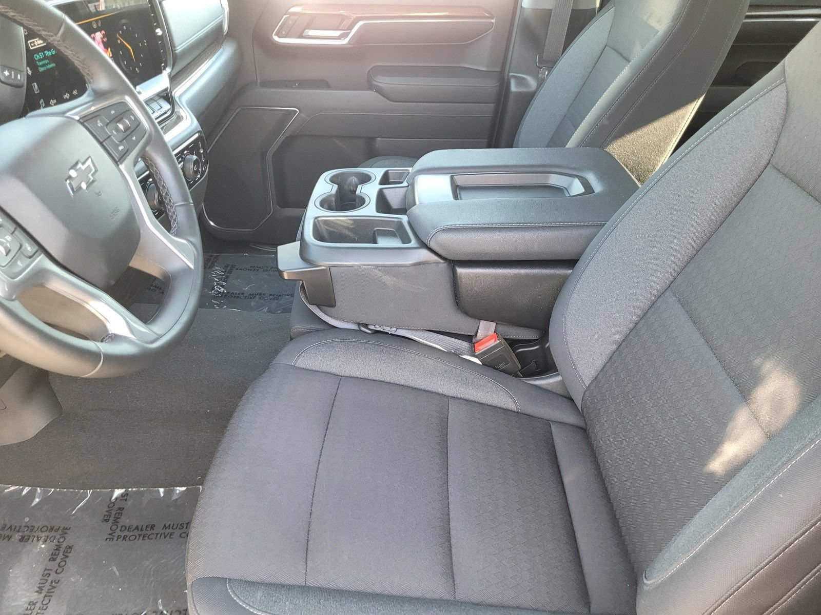 Used 2024 Chevrolet Silverado 1500 RST AWD/4WD image 19