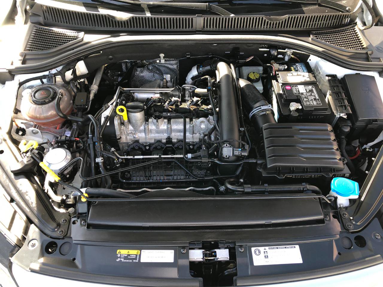 Used 2019 Volkswagen Jetta SEL Premium FWD image 30