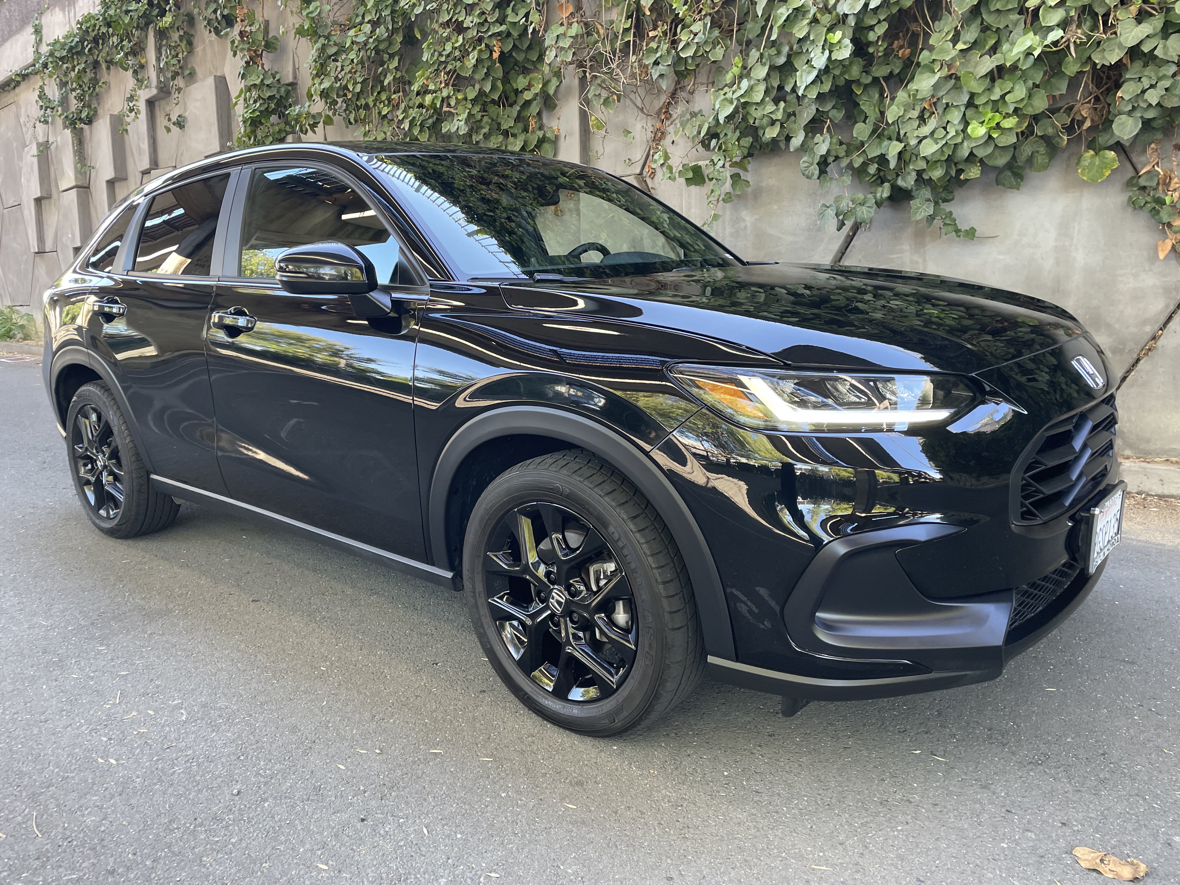 Used 2023 Honda HR-V Sport image 5