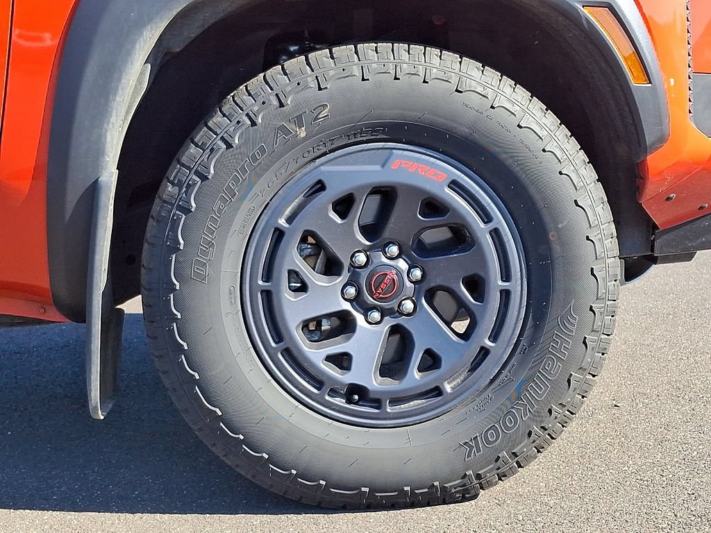 Certified 2025 Nissan Frontier PRO-4X w/ Pro Premium Package AWD/4WD image 8
