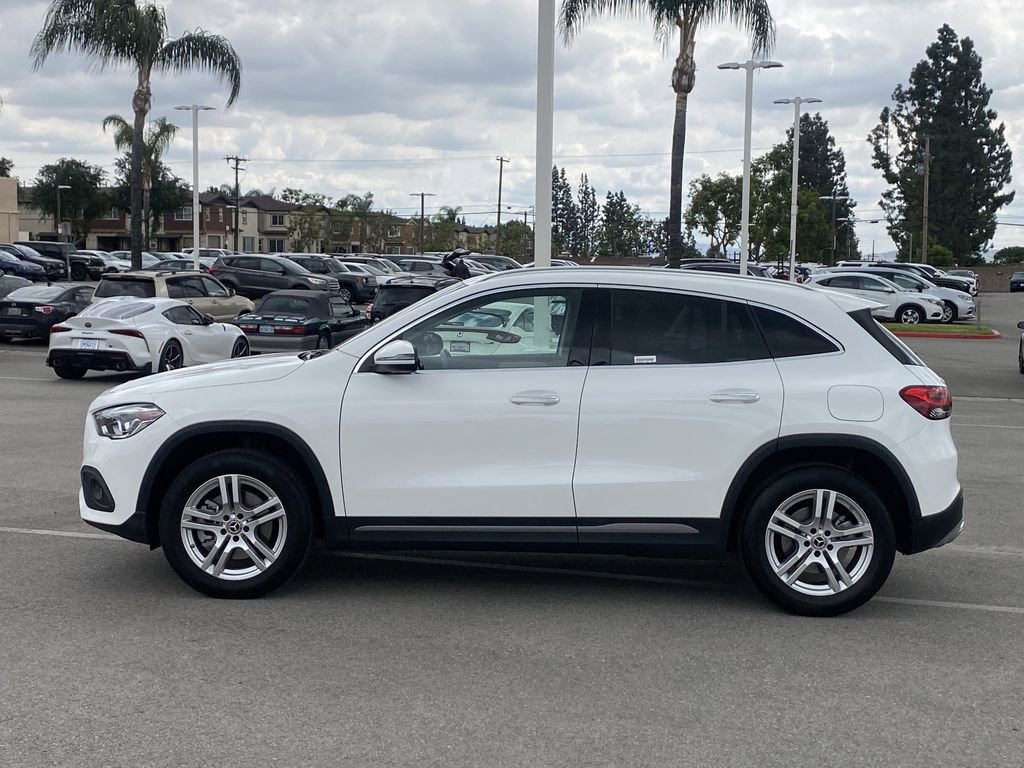 Used 2023 Mercedes-Benz GLA 250 4MATIC image 2