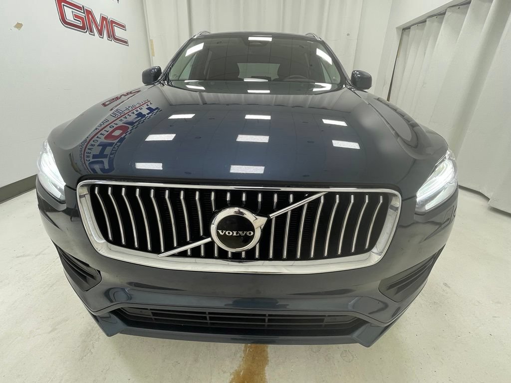 Used 2023 Volvo XC90 B5 Core w/ Protection Package Premier AWD/4WD image 2