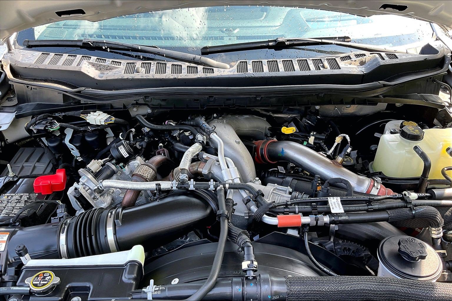 Used 2024 Ford F350 Lariat w/ Lariat Ultimate Package AWD/4WD image 10