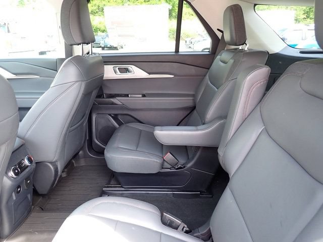 New 2026 Ford Explorer Active w/ Active Comfort Package AWD/4WD image 14