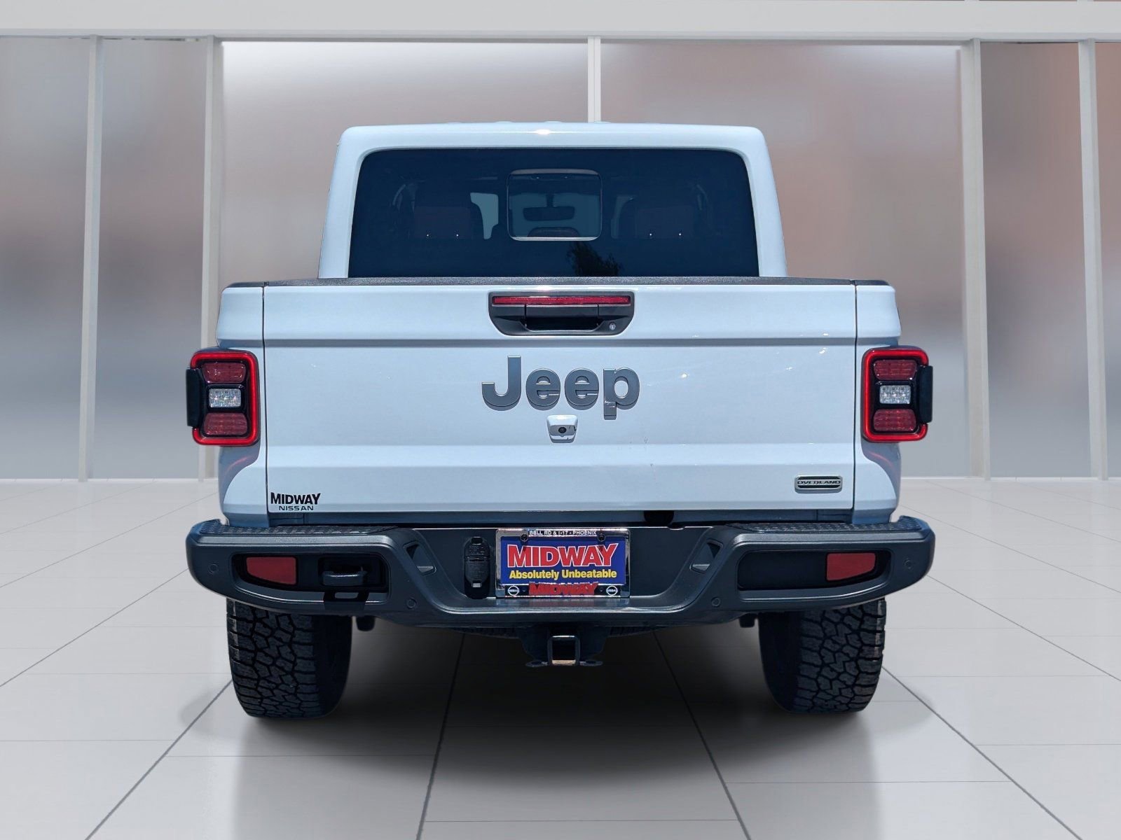 Used 2020 Jeep Gladiator Overland AWD/4WD image 4