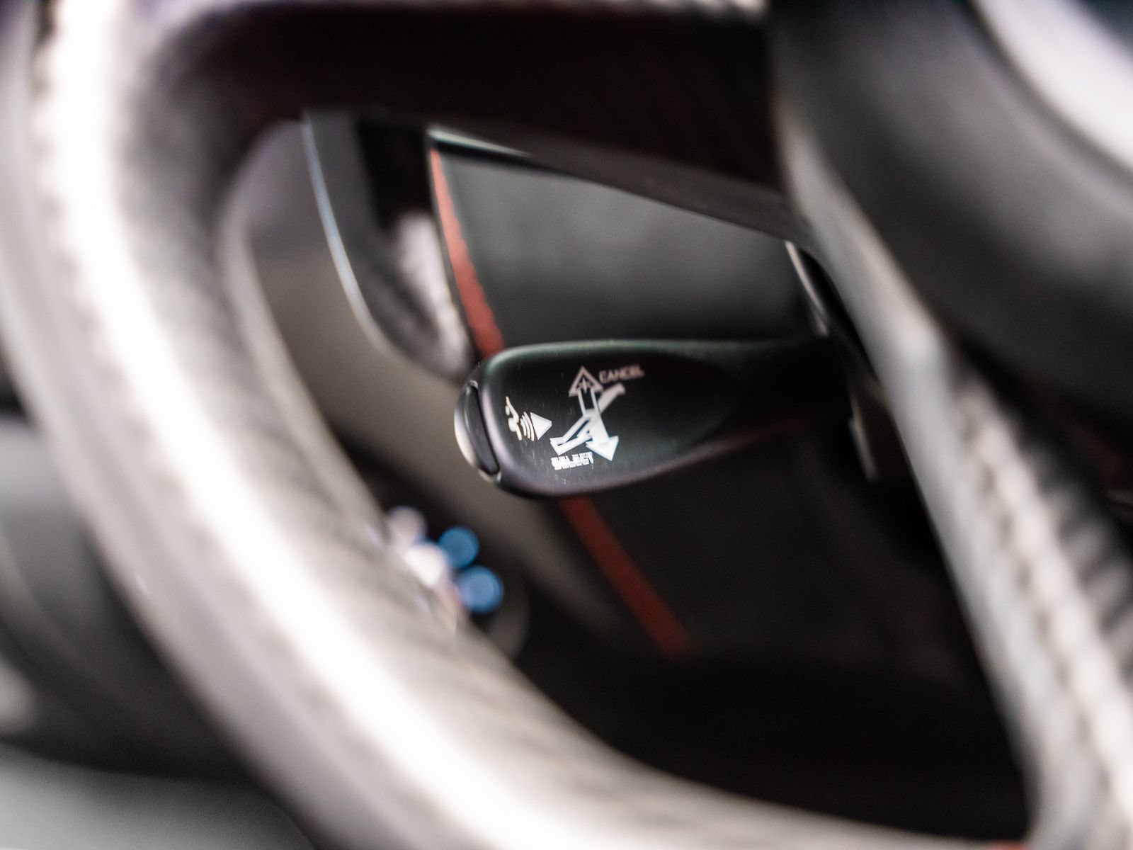 Used 2019 McLaren 720S RWD image 48