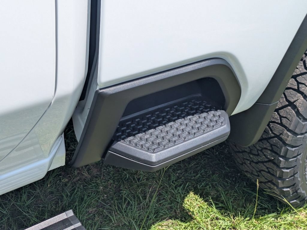 New 2026 Chevrolet Silverado 2500 LTZ w/ Trail Boss Package AWD/4WD image 31