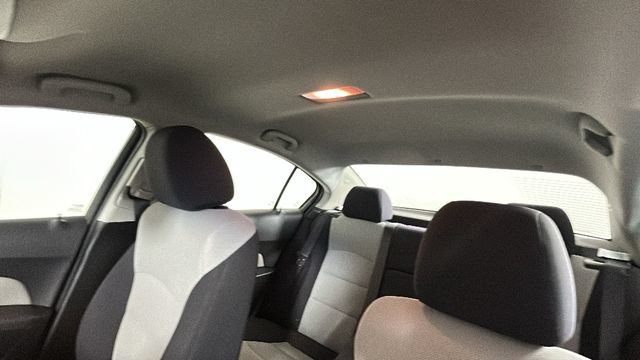 Used 2014 Chevrolet Cruze LS FWD image 12