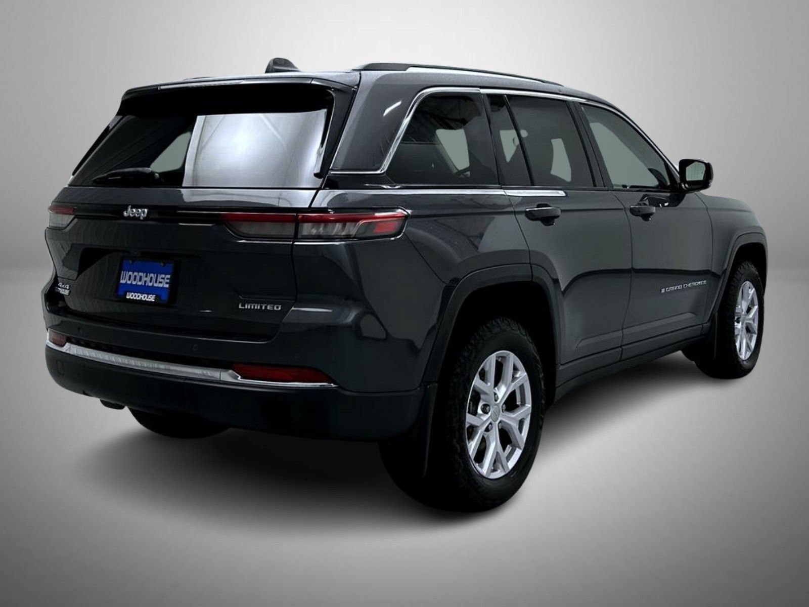 Used 2022 Jeep Grand Cherokee Limited AWD/4WD image 5