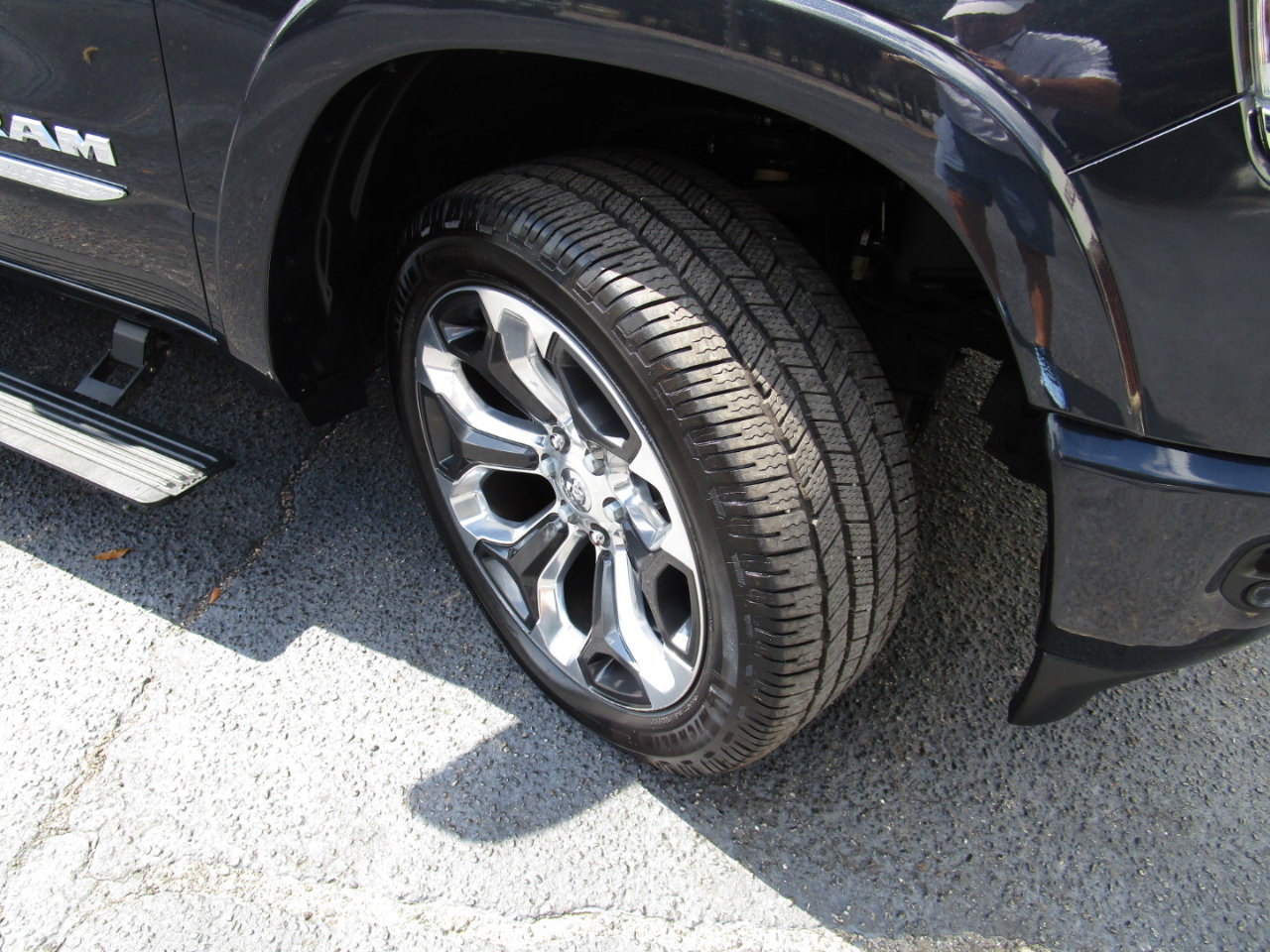 Used 2019 RAM 1500 Limited image 38