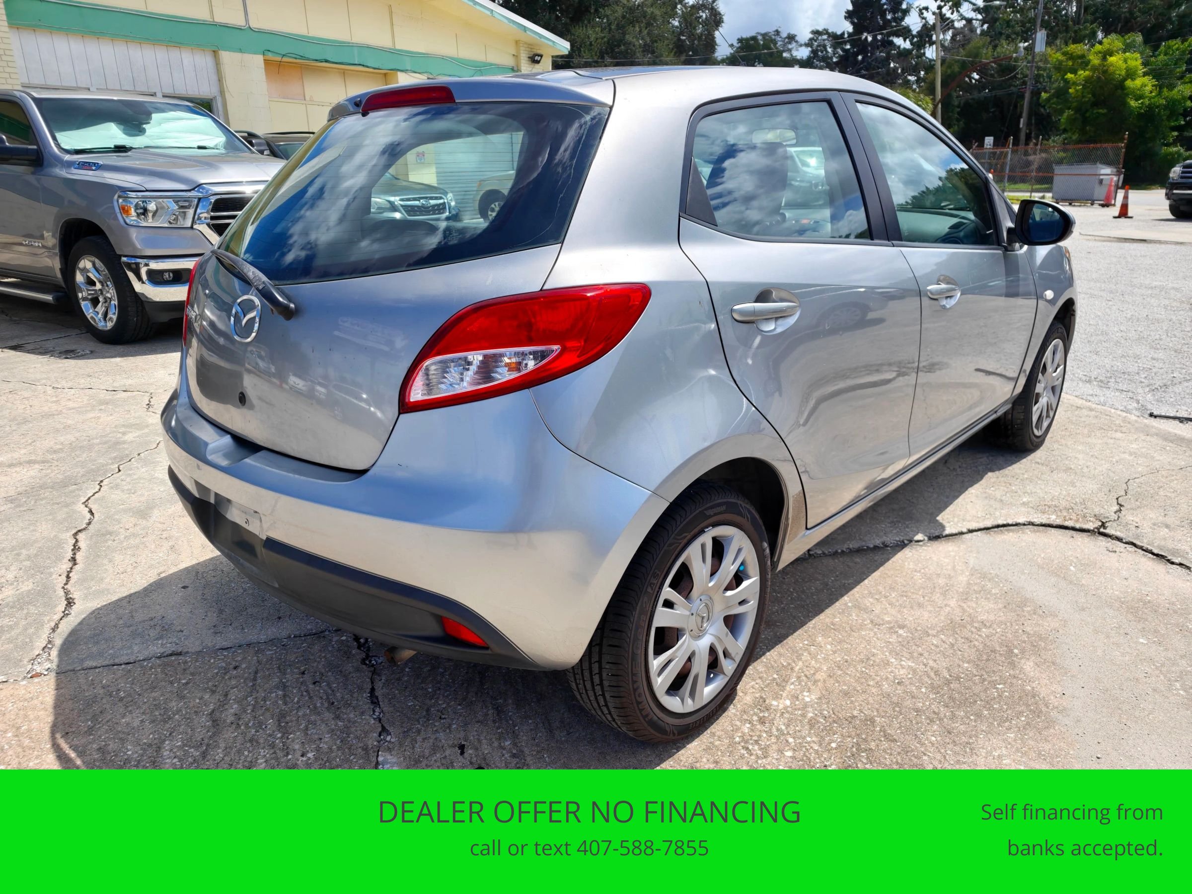 Used 2012 MAZDA MAZDA2 Sport FWD image 5