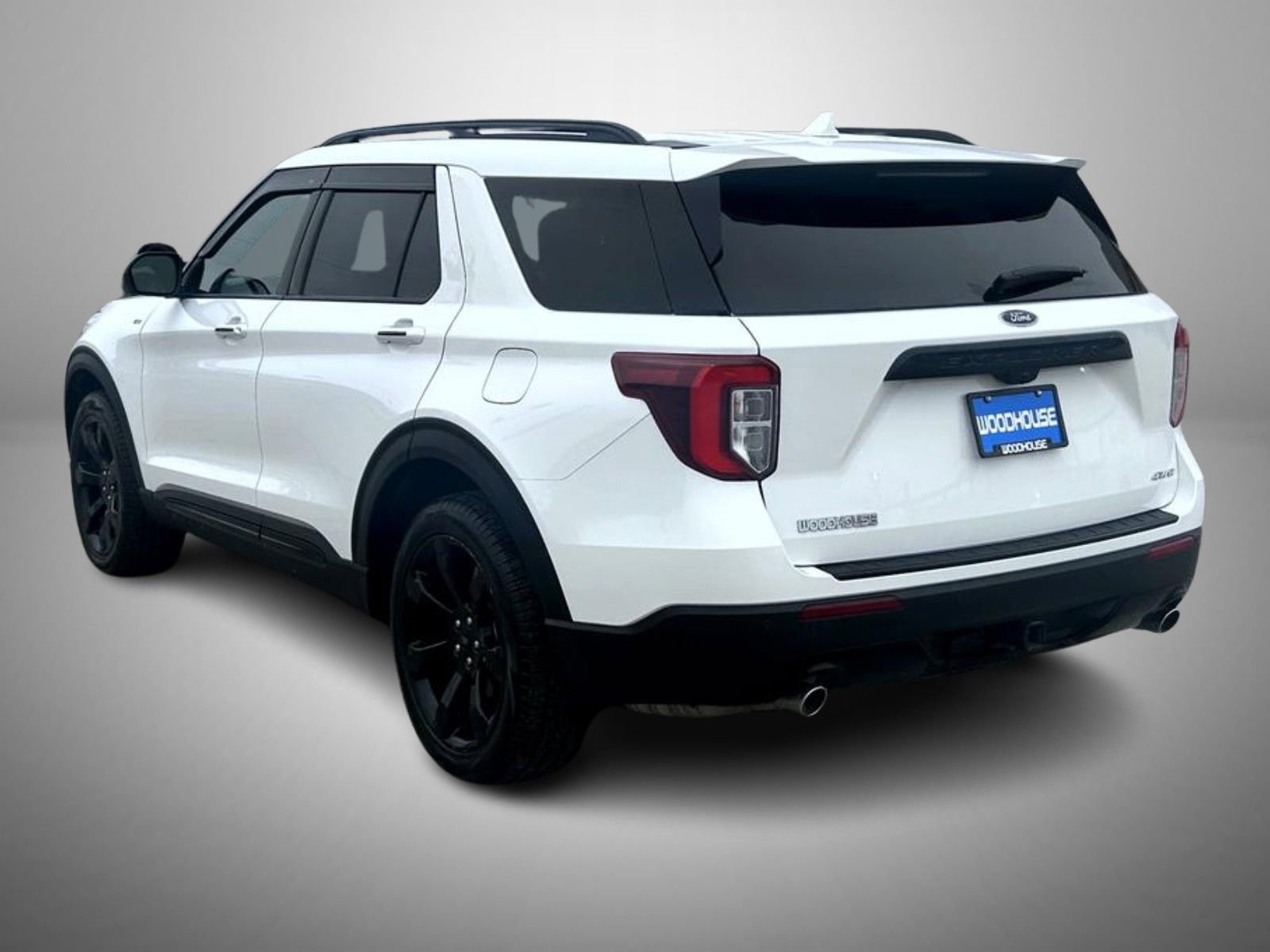 Used 2023 Ford Explorer ST-Line w/ Class IV Trailer Tow Package image 7