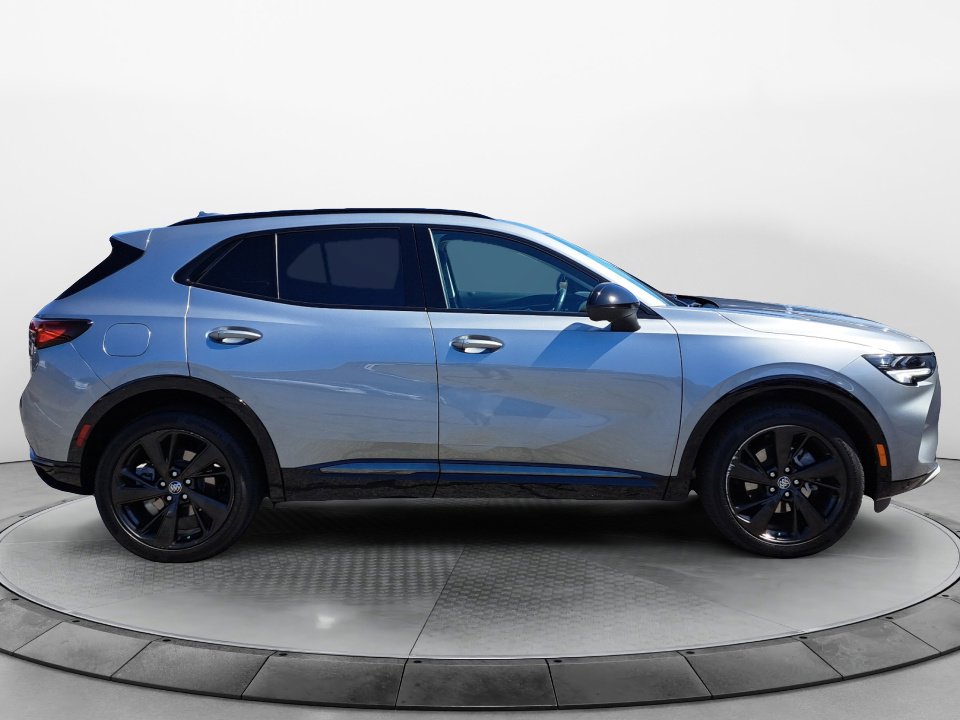 Used 2023 Buick Envision Essence w/ Technology Package I AWD/4WD image 7