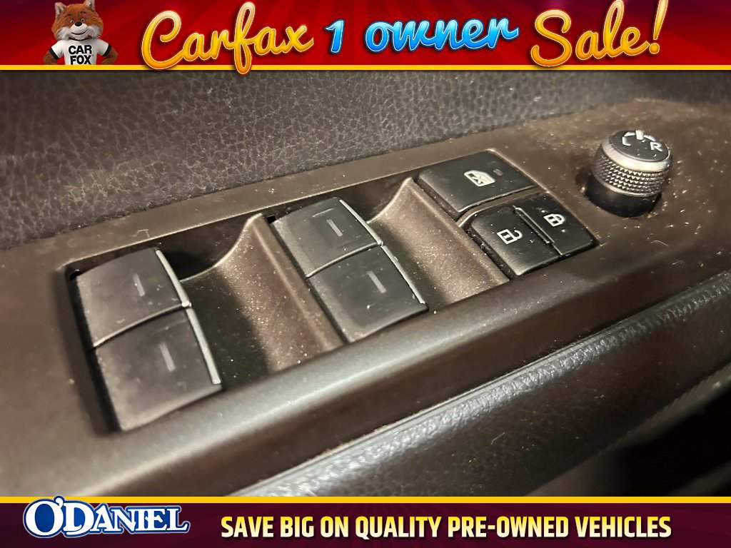 Used 2023 Toyota Camry XSE FWD image 11