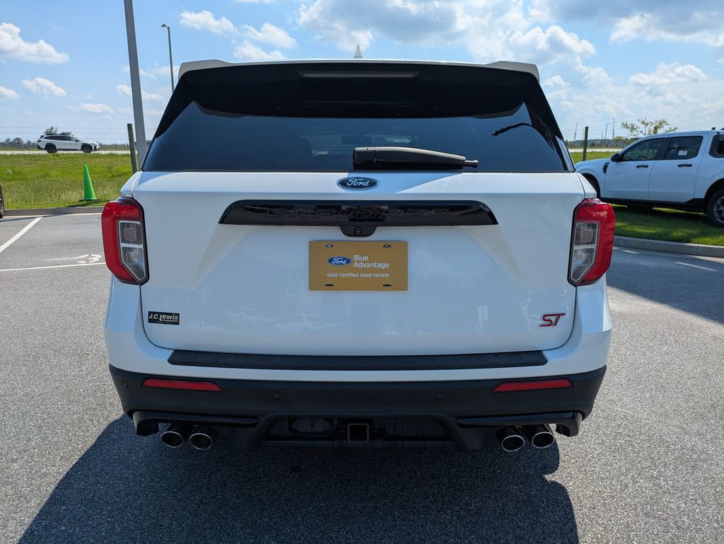 Certified 2024 Ford Explorer ST w/ Equipment Group 401A AWD/4WD image 5
