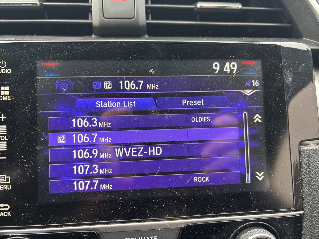 Used 2018 Honda Civic EX-T image 6