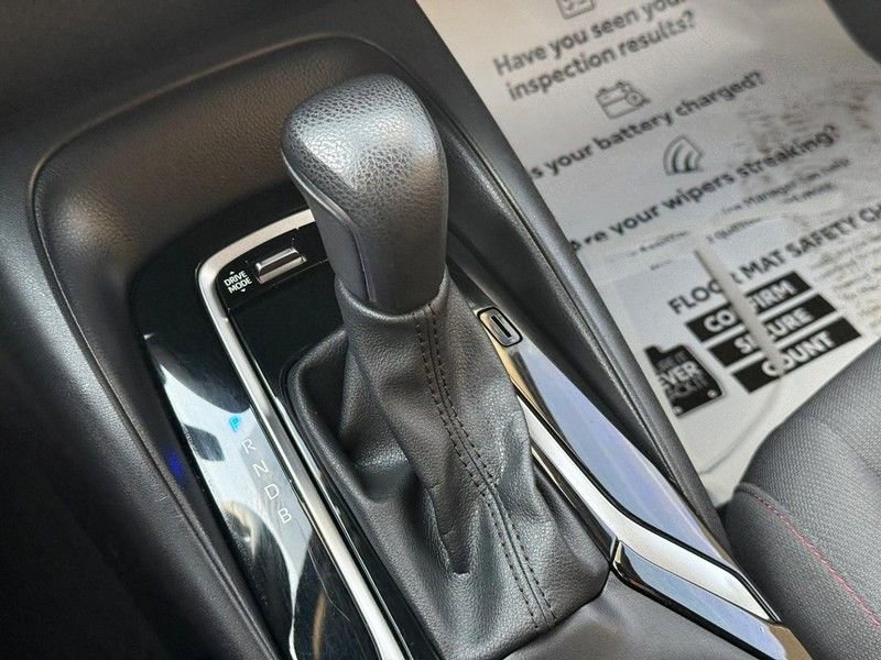 Used 2024 Toyota Corolla SE image 27