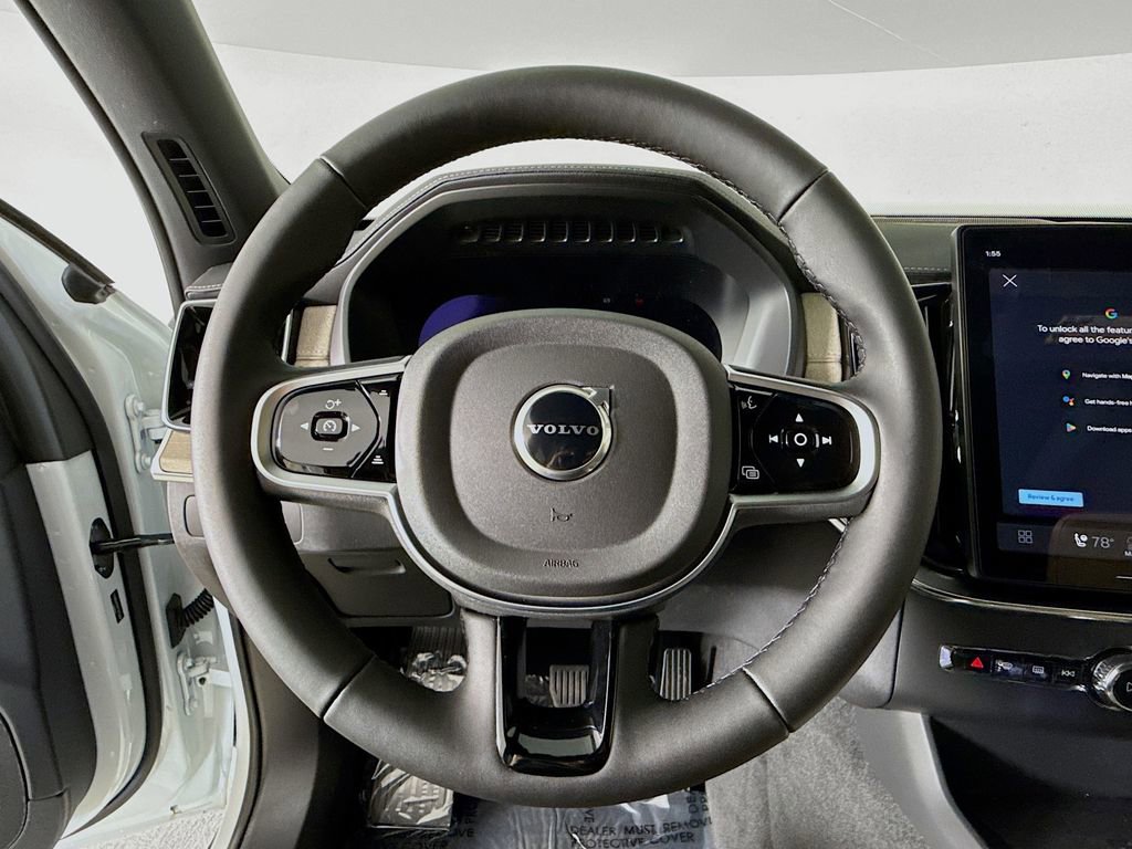 New 2026 Volvo XC90 B6 Plus w/ Protection Package Premier image 11