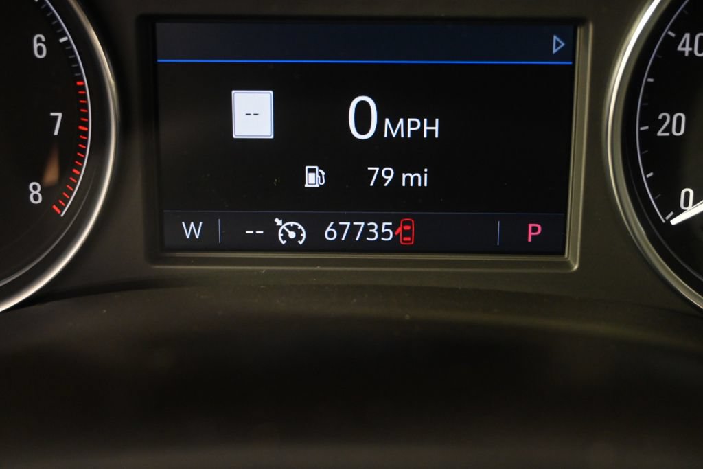 Used 2021 Buick Enclave Essence w/ Sound and Sites Package AWD/4WD image 26